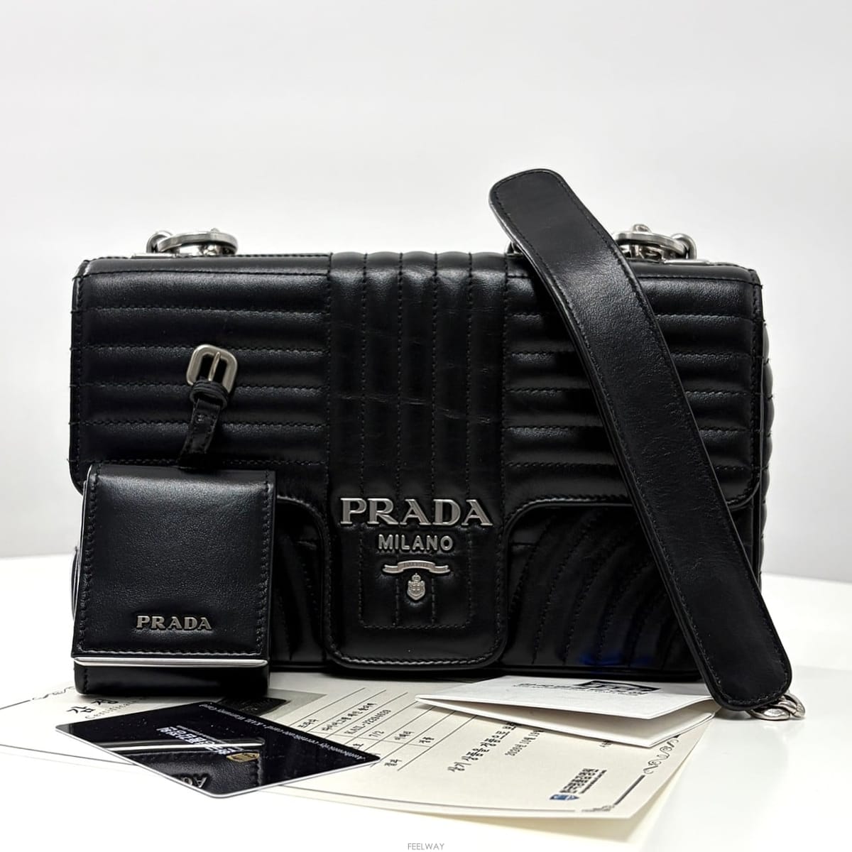 PRADA ����� ���̾�׷� ü�� ����� ��������� ���̾�׷� ü�� ����� ����