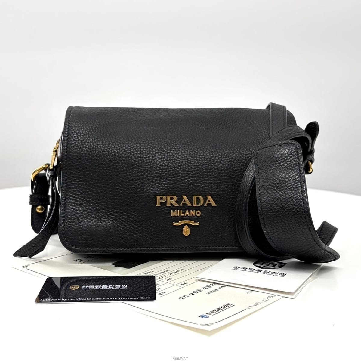 PRADA ����� ���ڷ� �Ǵн� ũ�ν��� ��������� ���ڷ� �Ǵн� ũ�ν��� ����