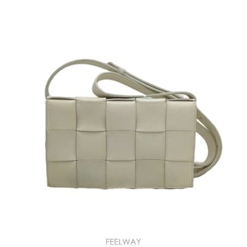 Bottega Veneta [���Ϲ߼�] Bottega Veneta ���װ�����Ÿ ȭ��Ʈ ī��Ʈ�� / 578004[���Ϲ߼�] Bottega Veneta ���װ�����Ÿ ȭ��Ʈ ī��Ʈ��