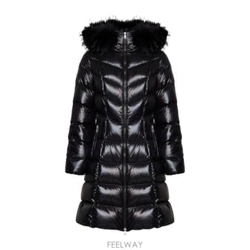 인더샵 MONCLER 몽클레어 블랙 패딩