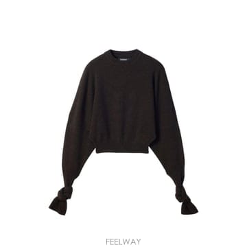 Jacquemus �δ��� JACQUEMUS ��ũ���� ���� ��Ʈ�δ��� JACQUEMUS ��ũ���� ���� ��Ʈ