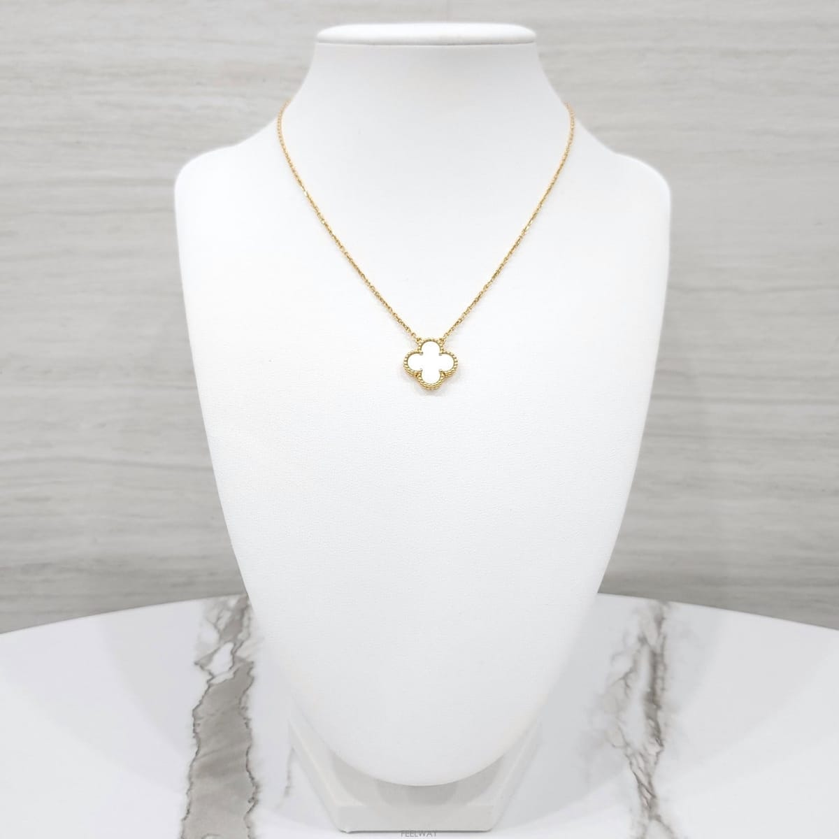 Van Cleef & Arpels [������] ��Ŭ���� �� ���� ��Ƽ�� ���Ժ�� ����� ���������� VCARA45900[������] ��Ŭ���� �� ���� ��Ƽ�� ���Ժ�� ����� ����