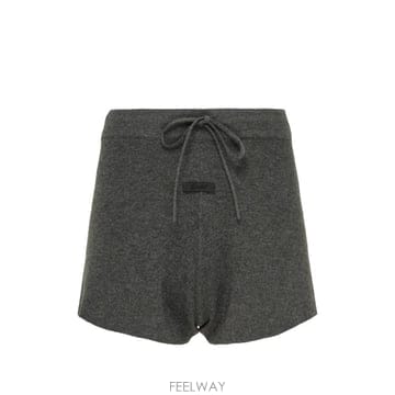 Fear of God ���Ϲ�� �Ǿ���갫 ������ �ΰ� ��ġ �������Ϲ�� �Ǿ���갫 ������ �ΰ� ��ġ ����