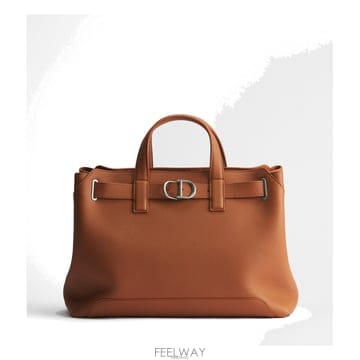 DIOR ��� �븣���� ��Ʈ�� �̵�� �� �׷��� ī����Ų��� �븣���� ��Ʈ�� �̵�� �� �׷��� ī����Ų