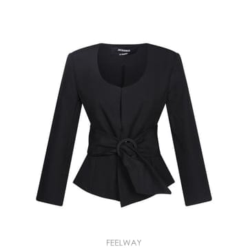 Jacquemus 27FW ��ũ���� ���� JAW00159 AW00637 990 Black27FW ��ũ���� ���� JAW00159 AW00637 990 Black