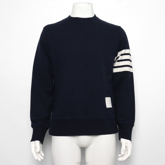 Thom Browne ����� MJT021H �缱 �������� ������ Ƽ����aa68331����� MJT021H �缱 �������� ������ Ƽ����aa68331