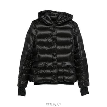 Moncler �׶�����Ÿ �ؿ� ��Ŭ���� �׸���� ���� ARMONIQUES SHORT DOWN ���� L20981A000325�׶�����Ÿ �ؿ� ��Ŭ���� �׸���� ���� ARMONIQUES SHOR