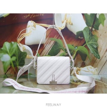 Off White �������� ���� ȭ��Ʈ ��Ʊ� ���δ� Ŭ�� ����� ��ǰ �߰� ��ǰ 62110�������� ���� ȭ��Ʈ ��Ʊ� ���δ� Ŭ�� ����� ��ǰ ��