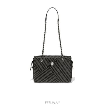 Ferragamo 21SS ��󰡸� ���� �޽��� �� 21F68621F686 TP57349360921SS ��󰡸� ���� �޽��� �� 21F68621F686 TP573493609