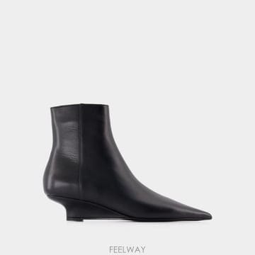 Toteme 25FW ���� ���� �� ���� 251WAS0171LE0103001 TP57840222125FW ���� ���� �� ���� 251WAS0171LE0103001 TP578402221
