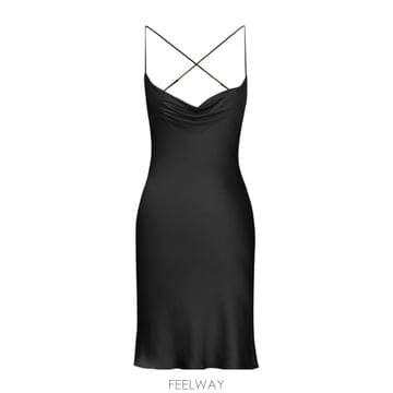 Saint Laurent 26SS ���ζ� ��ũ �̴� �巹�� 861314Y7G271000 TP57358863826SS ���ζ� ��ũ �̴� �巹�� 861314Y7G271000 TP5735886