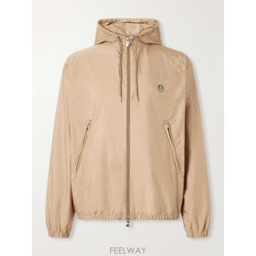 Moncler 26 FW ��Ŭ���� ����Ʈ ���� �ĵ� �� ��Ŷ TP58232852626 FW ��Ŭ���� ����Ʈ ���� �ĵ� �� ��Ŷ TP582328526