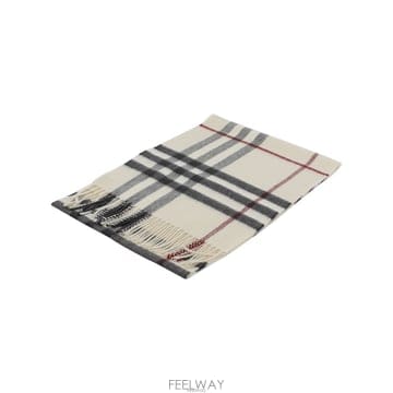 Burberry ������ 26FW ���̾�Ʈ üũ ĳ�ù̾� ���� ���÷� 8077884������ 26FW ���̾�Ʈ üũ ĳ�ù̾� ���� ���÷� 8077884