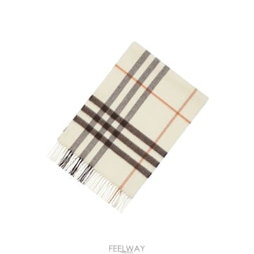 Burberry ������ 26FW üũ ĳ�ù̾� ���� ���÷� 8112634������ 26FW üũ ĳ�ù̾� ���� ���÷� 8112634