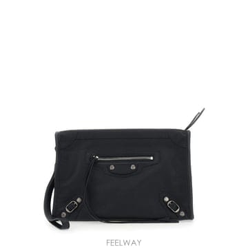 Balenciaga 26FW �߷��þư� Ŭ��ġ �Ŀ�ġ A007372ACOY1000 Black26FW �߷��þư� Ŭ��ġ �Ŀ�ġ A007372ACOY1000 Black
