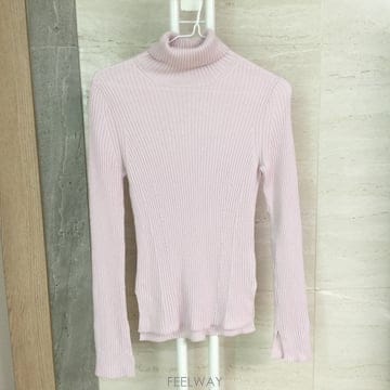 구호 골지 터틀넥 니트 free