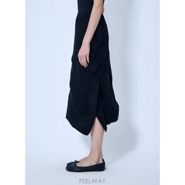 26 F/W 이세이 미야케 KONE KONE 미디 스커트 IM68KG B0112515591