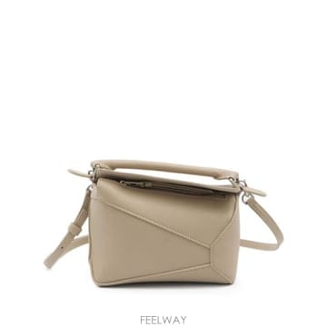 Loewe 27SS �ο��� ����Ʈ �׷��ε� ī����Ų �̴� ���� ������ A510P88 X605541 BEIGE27SS �ο��� ����Ʈ �׷��ε� ī����Ų �̴� ���� ������ 