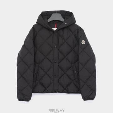 Moncler ��Ŭ���� �Ƹ��ξ� ��ġ�ΰ� �ĵ� �е� ���� ���� 1A00254 53A5E 999 ARVOUIN��Ŭ���� �Ƹ��ξ� ��ġ�ΰ� �ĵ� �е� ���� ���� 1A00254