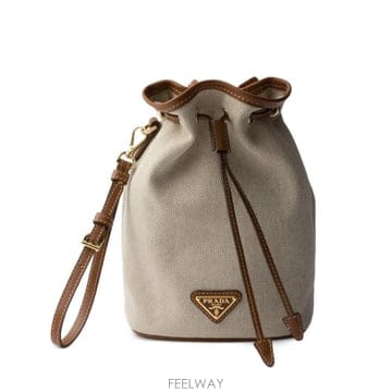 PRADA ���Ϲ�� ����� ĵ���� �� ���� �Ŀ�ġ���Ϲ�� ����� ĵ���� �� ���� �Ŀ�ġ