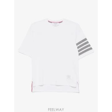 Thom Browne ���Ϲ�� ����� ��ư Ƽ�������Ϲ�� ����� ��ư Ƽ����