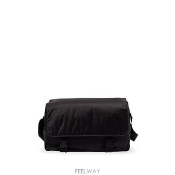 Saint Laurent ���ζ� ����Ʈ �ζ� �ĸ� �޽��� �� ���Ϸ� A003UVFAGIO 1 B0172519891���ζ� ����Ʈ �ζ� �ĸ� �޽��� �� ���Ϸ� A003UVFAGIO 1