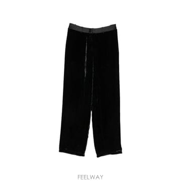Forte Forte 26FW ������������ ��Ʈ����Ʈ ���� 15345 MYPANTSBLACK26FW ������������ ��Ʈ����Ʈ ���� 15345 MYPANTSBLACK
