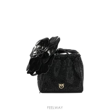PINKO 26FW ���� Ŭ��ġ �Ŀ�ġ 107678A2WFZ99Y Black26FW ���� Ŭ��ġ �Ŀ�ġ 107678A2WFZ99Y Black