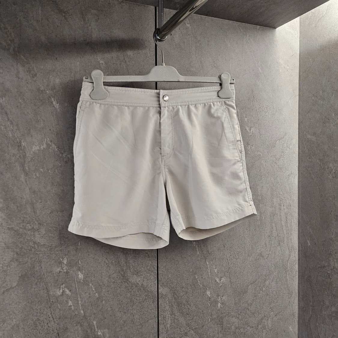 Brunello Cucinelli ���ڷ� ��ġ�ڸ� �ڼ��ΰ� ���� �������ڷ� ��ġ�ڸ� �ڼ��ΰ� ���� ����