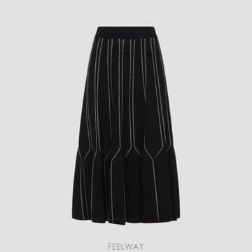 Elisabetta Franchi 26FW �����ں�Ÿ����ġ �� ��ĿƮ GK11Q67E2 685 NERO BURRO26FW �����ں�Ÿ����ġ �� ��ĿƮ GK11Q67E2 685 NERO BUR