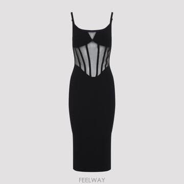 Elisabetta Franchi 26FW �����ں�Ÿ����ġ �̵� ���ǽ� AM51S67E2 110 NERO26FW �����ں�Ÿ����ġ �̵� ���ǽ� AM51S67E2 110 NERO