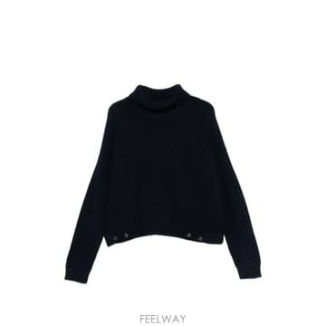 Lisa Yang 26FW ���� �� ���� Ƽ���� 2026560NAVY Blue26FW ���� �� ���� Ƽ���� 2026560NAVY Blue