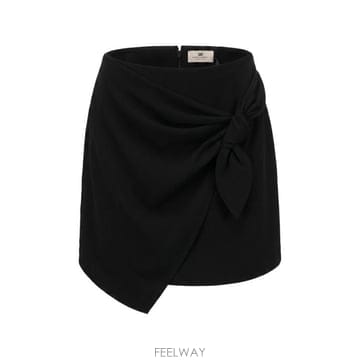 Elisabetta Franchi 26FW �����ں�Ÿ����ġ �� ��ĿƮ GO19966E2 110 Nero26FW �����ں�Ÿ����ġ �� ��ĿƮ GO19966E2 110 Nero