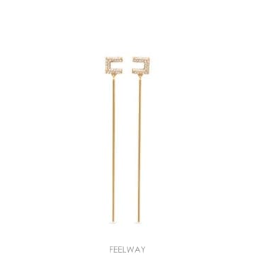 Elisabetta Franchi 26FW �����ں�Ÿ����ġ �̾ OR22A66E2 U95 GOLD WHITE26FW �����ں�Ÿ����ġ �̾ OR22A66E2 U95 GOLD WHITE