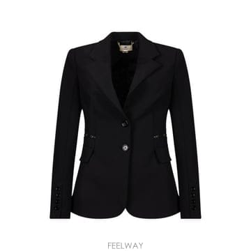 Elisabetta Franchi 26FW �����ں�Ÿ����ġ ��Ʈ ���� GI27466E2 110 BLACK26FW �����ں�Ÿ����ġ ��Ʈ ���� GI27466E2 110 BLACK