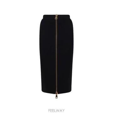 Elisabetta Franchi 26FW �����ں�Ÿ����ġ �� ��ĿƮ GK28B66E2 110 BLACK26FW �����ں�Ÿ����ġ �� ��ĿƮ GK28B66E2 110 BLACK