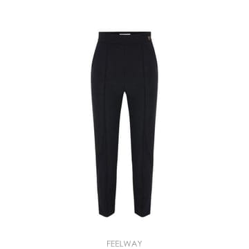 Elisabetta Franchi 26FW �����ں�Ÿ����ġ ��Ʈ ���� PA22067E2 110 BLACK26FW �����ں�Ÿ����ġ ��Ʈ ���� PA22067E2 110 BLACK