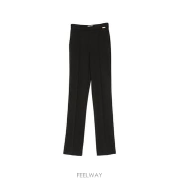 Elisabetta Franchi 26FW �����ں�Ÿ����ġ ��Ʈ ���� PA20466E2 110 BLACK26FW �����ں�Ÿ����ġ ��Ʈ ���� PA20466E2 110 BLACK