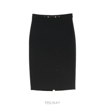 Elisabetta Franchi 26FW �����ں�Ÿ����ġ �̵� ��ĿƮ GO22366E2 110 Nero26FW �����ں�Ÿ����ġ �̵� ��ĿƮ GO22366E2 110 Nero
