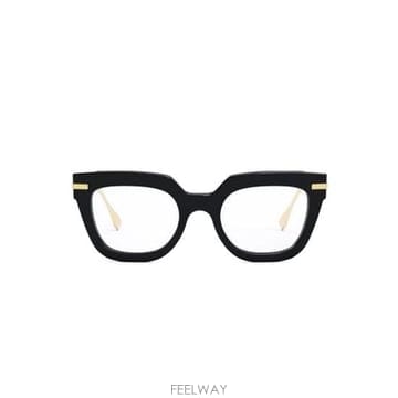 FENDI 26FW ��� �Ȱ� FE50065I N A26FW ��� �Ȱ� FE50065I N A