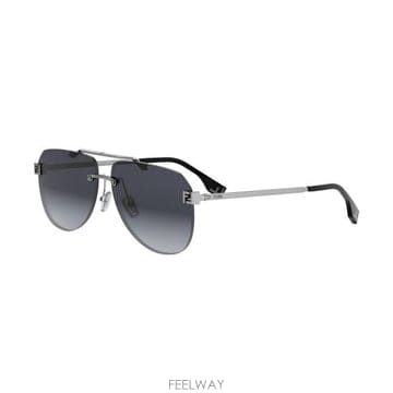FENDI 25FW ��� ���۶� FE40115U SILVER25FW ��� ���۶� FE40115U SILVER