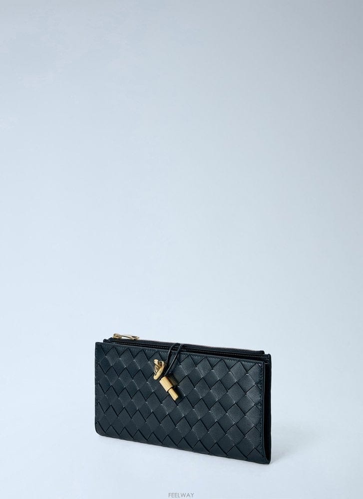 Bottega Veneta 26 F/W ���װ� ����Ÿ ANDIAMO ���� ���ų����� 876345 B011252341526 F/W ���װ� ����Ÿ ANDIAMO ���� ���ų����� 876345 B0