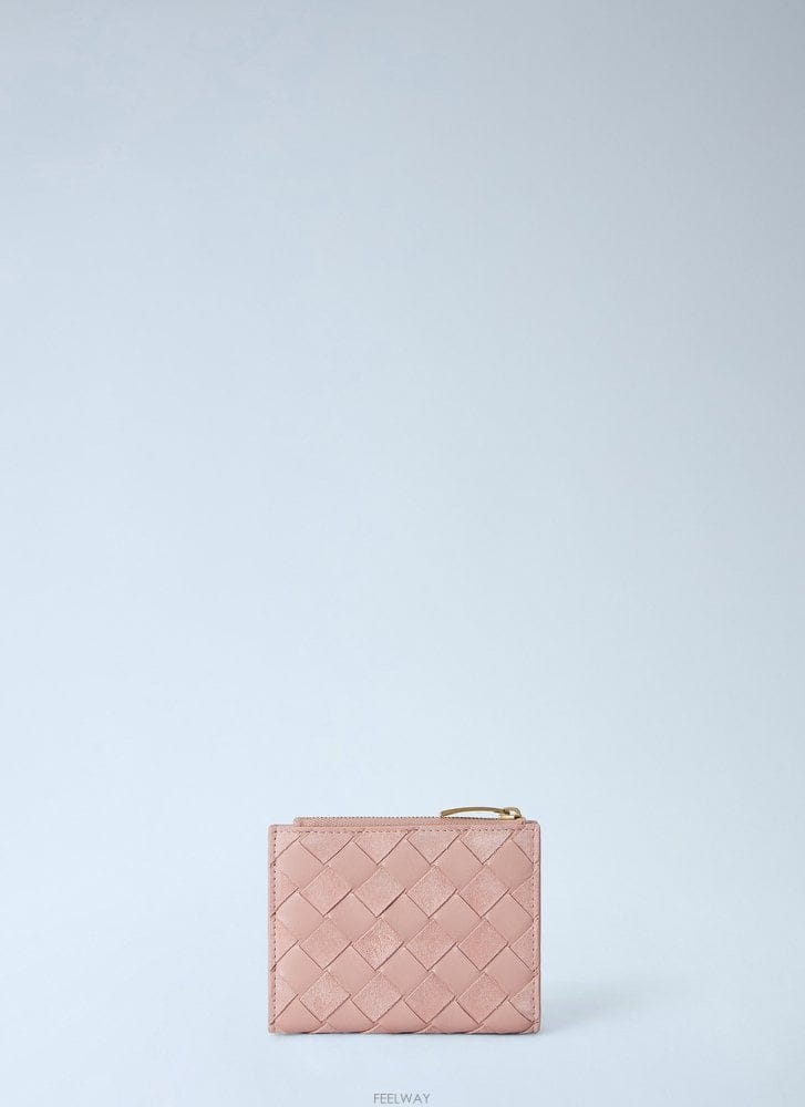 Bottega Veneta 26 F/W ���װ� ����Ÿ ���׸�ġ���� ���� �������� ���� 74233 B011252341826 F/W ���װ� ����Ÿ ���׸�ġ���� ���� �������� ���� 7