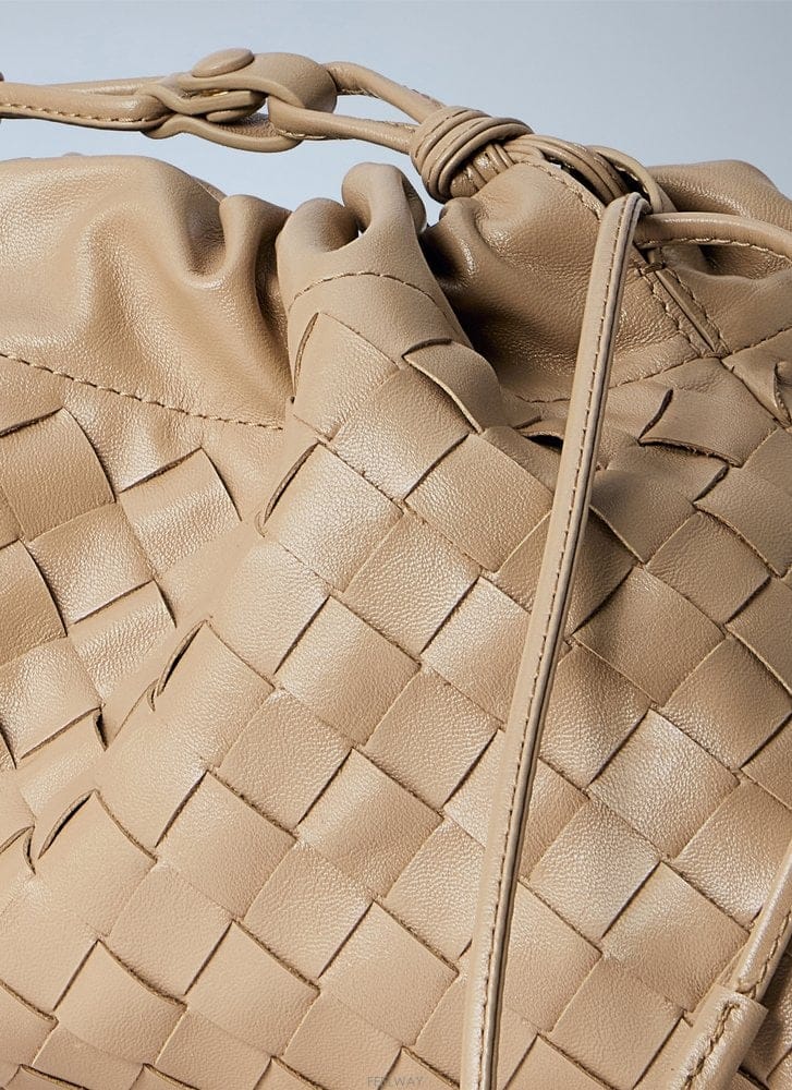 Bottega Veneta 26 F/W ���װ� ����Ÿ �붼 DUSTBAG 844626 V3IV0 B011252342526 F/W ���װ� ����Ÿ �붼 DUSTBAG 844626 V3IV0 B011252