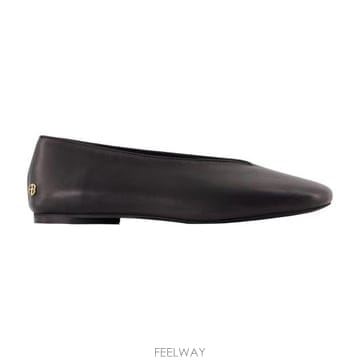 Anine Bing 26FW �ִϺ� �÷� ���� A 14 12370 BLK1 BLACK26FW �ִϺ� �÷� ���� A 14 12370 BLK1 BLACK