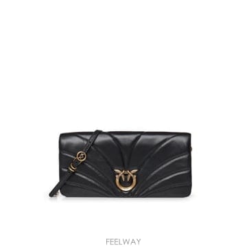 PINKO 26FW ���� Ŭ��ġ �Ŀ�ġ 107035 A0F2Z99Q BLACK26FW ���� Ŭ��ġ �Ŀ�ġ 107035 A0F2Z99Q BLACK