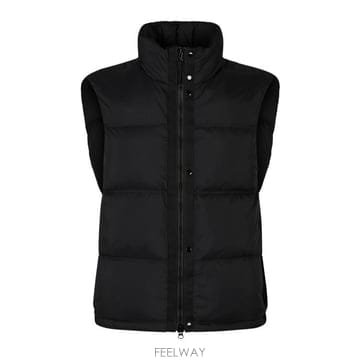 Stone Island 26FW ���� ���Ϸ��� ��Ʈ ����ž �ڵ�� �ٿ� ����Ʈ G100004 S0483V0029 BLACK26FW ���� ���Ϸ��� ��Ʈ ����ž �ڵ�� �ٿ� ����Ʈ G100