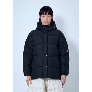 | Other Brand | 26 FW Moncler RE ICONS ���� ������� �ĵ� �� �ٿ� ��Ŷ mon0266053blk26 FW Moncler RE ICONS ���� ������� �ĵ� �� �ٿ� ��Ŷ