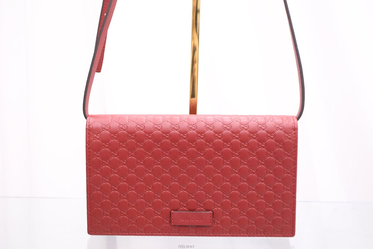 GUCCI �߰� ���� ����ũ�νø� �̴� WOC ũ�ν��� 466507�߰� ���� ����ũ�νø� �̴� WOC ũ�ν��� 466507