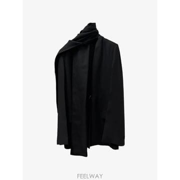 Toteme 26 FW ���� ��ī�� ���� �������� 264WRZ0060FB0472001 TP45910457626 FW ���� ��ī�� ���� �������� 264WRZ0060FB0472001 TP